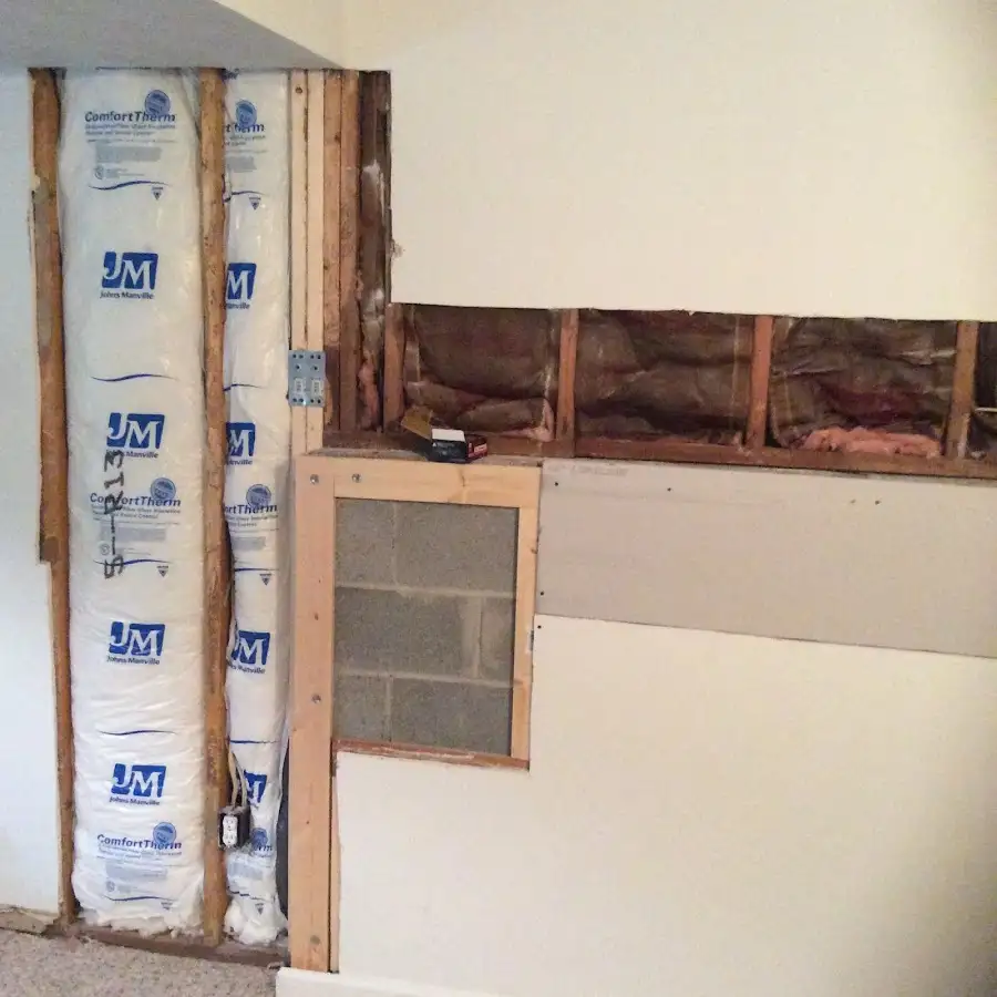 Wall insulation replacement during Structural Drying in Caln